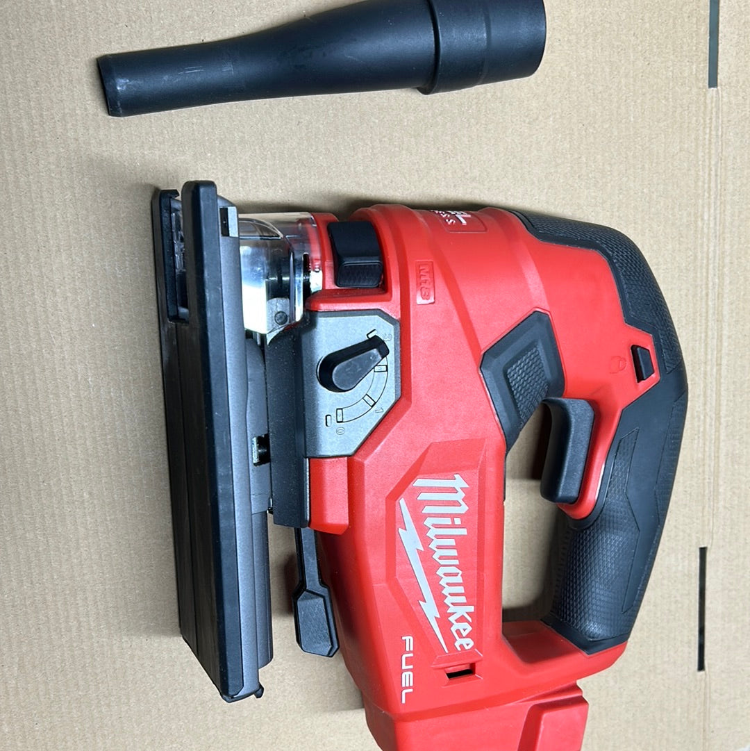 M18 FUEL 18V Lithium-Ion Brushless Cordless Jig Saw (Tool-Only) slightly used