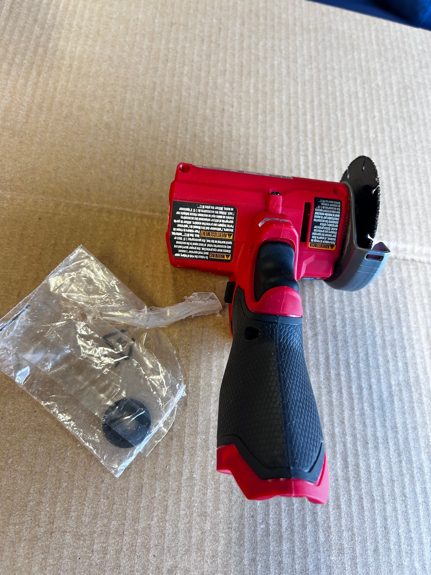 M12 FUEL 12V Lithium-Ion Brushless Cordless 3 in. Cut Off Saw (Tool-Only)