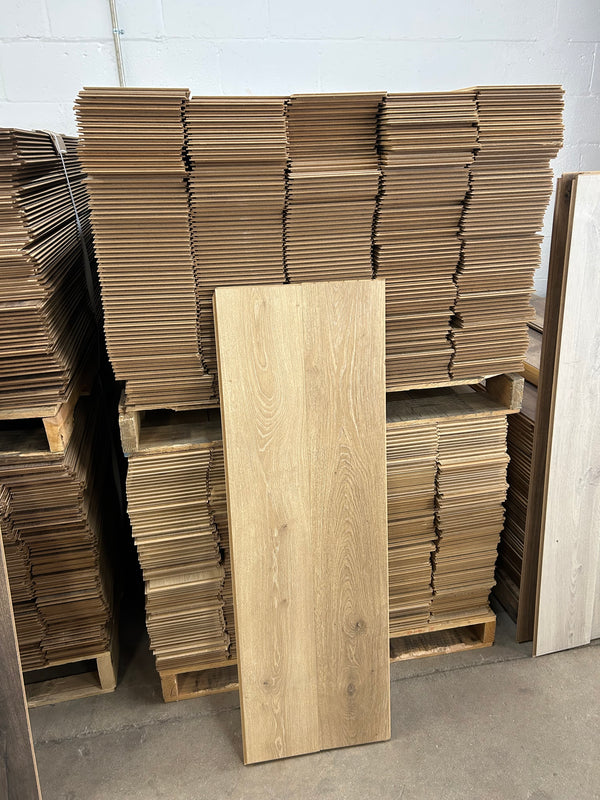 1,640 Square Feet Pergo Brand