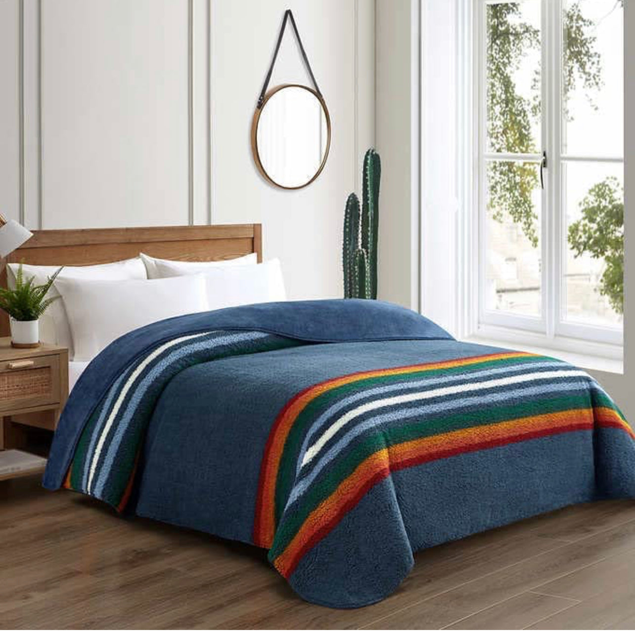 Pendleton Oeko-Tex Sherpa Fleece Blanket (Serape Strip, Queen (U.S. Standard))