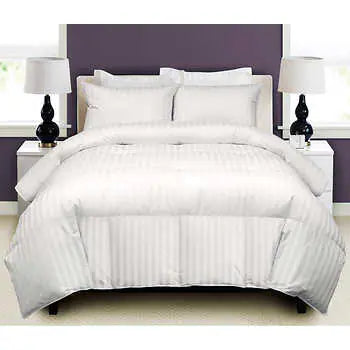 Hotel Grand White Goose Down Comforter